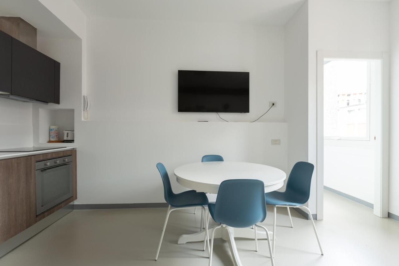 Appartamento Porta Nuova Bright And Stylish Flat Milano Esterno foto